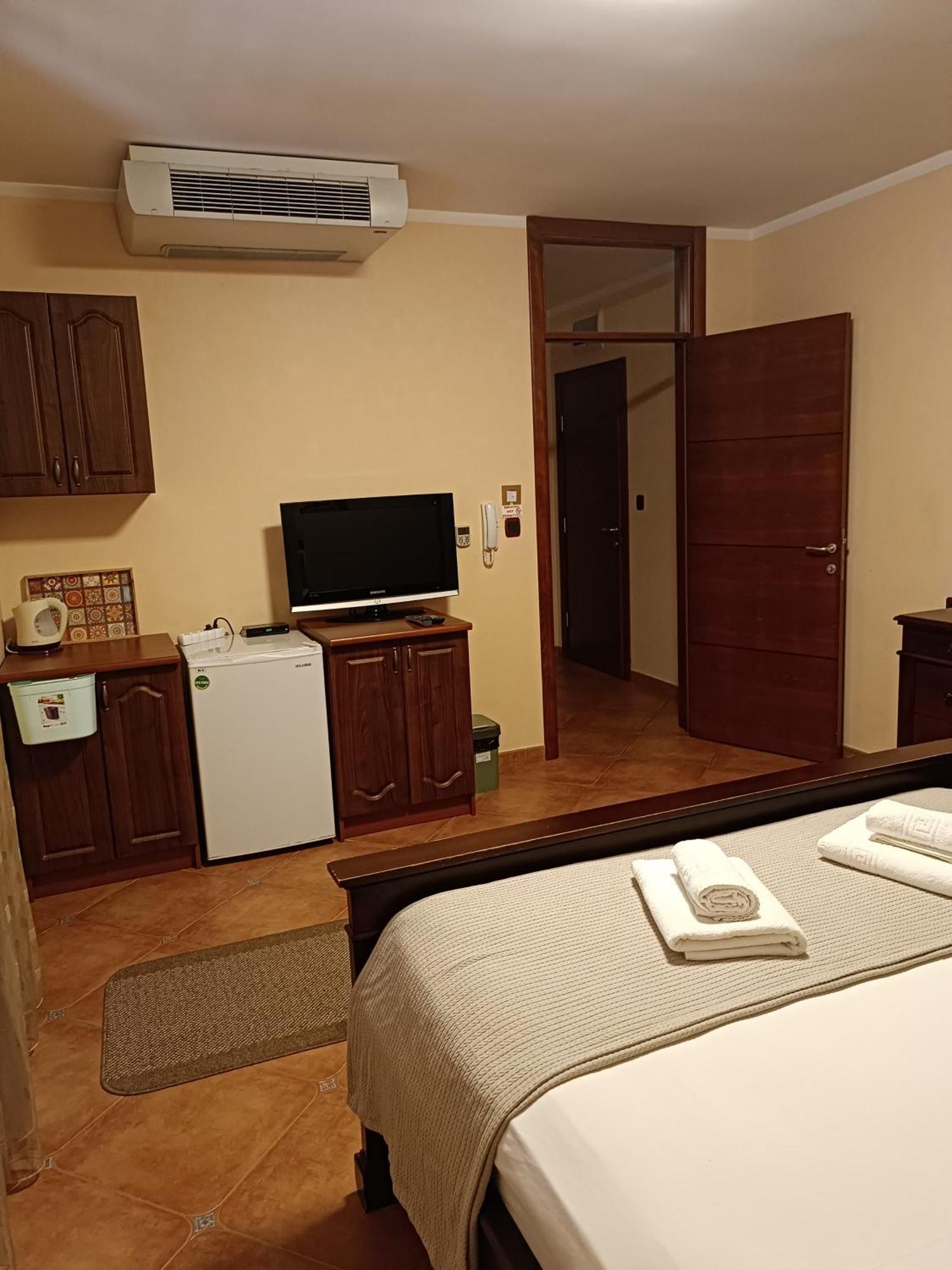 Villa Roselina Budva Luaran gambar